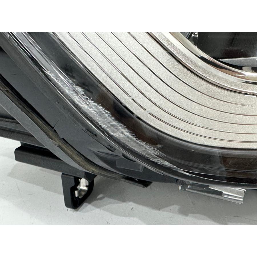 アウディ A3 8V 後期 純正LEDヘッドライト 右 8V0941034 （Z16-53