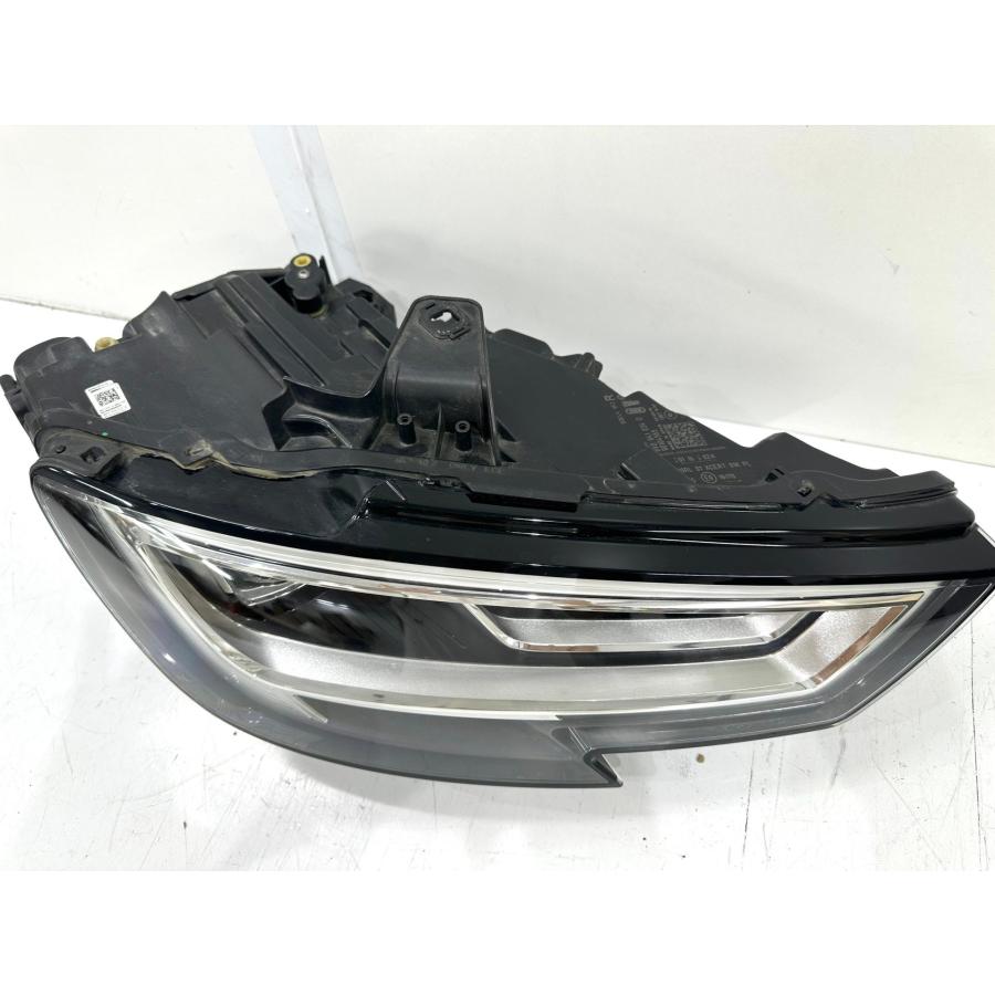 アウディ A3 8V 後期 純正LEDヘッドライト 右 8V0941034 （Z16-53