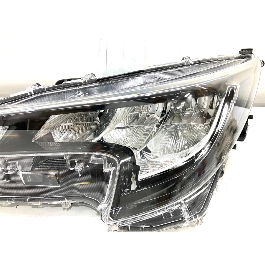 ♪レンズ綺麗♪カローラツーリング NRE210 純正 ヘッドランプ 左 LED