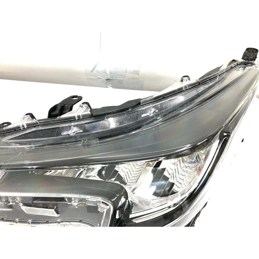 ♪レンズ綺麗♪カローラツーリング NRE210 純正 ヘッドランプ 左 LED