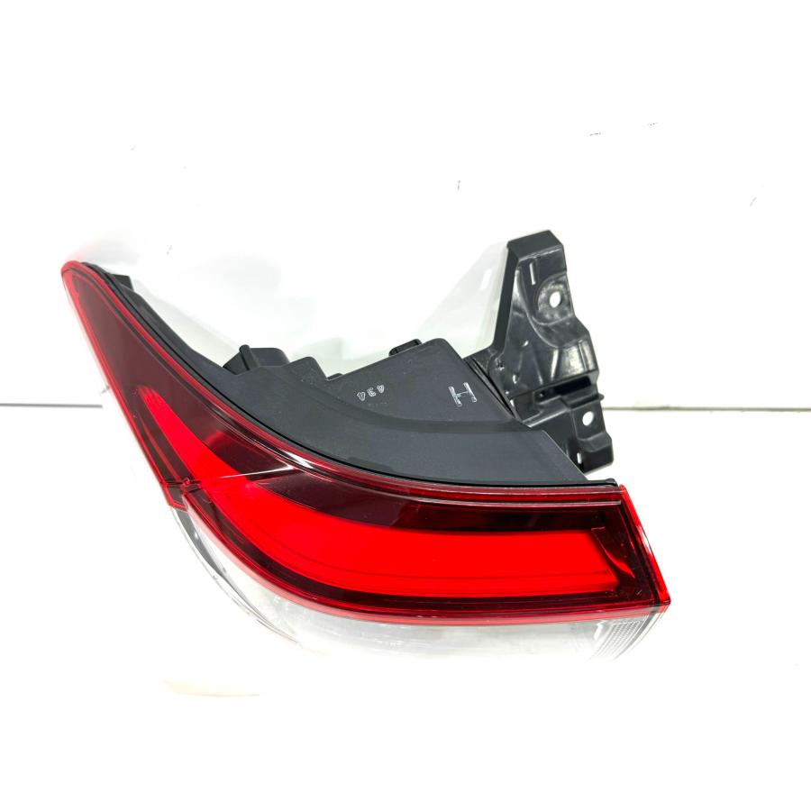 ☆良品☆ ホンダ ヴェゼル RV3/4/5/6 純正 左 テールライト セット