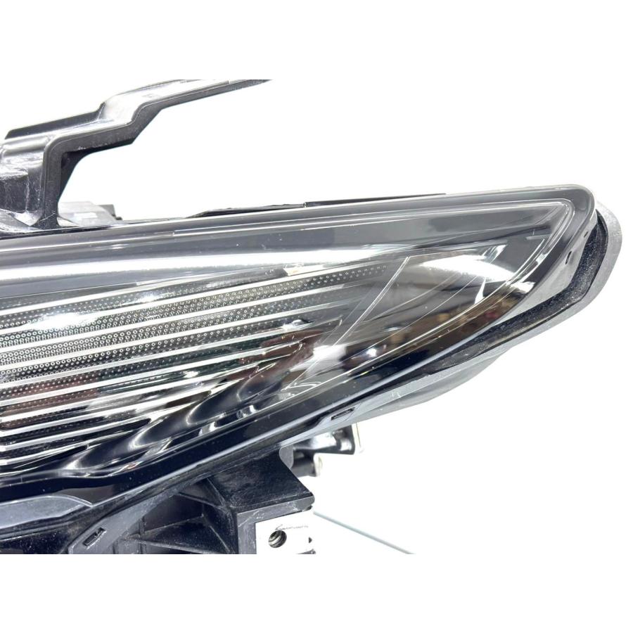 ☆美品☆ マツダ マツダ3 BPFP BP5P BP8P 純正 左 LED ヘッドライト