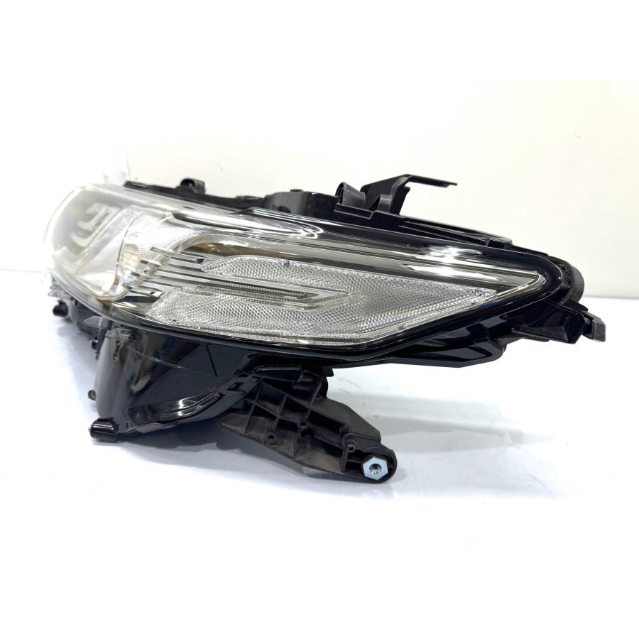 ☆レンズ綺麗☆ トヨタ カムリ AXVH70 後期 純正 左 LED ヘッドライト