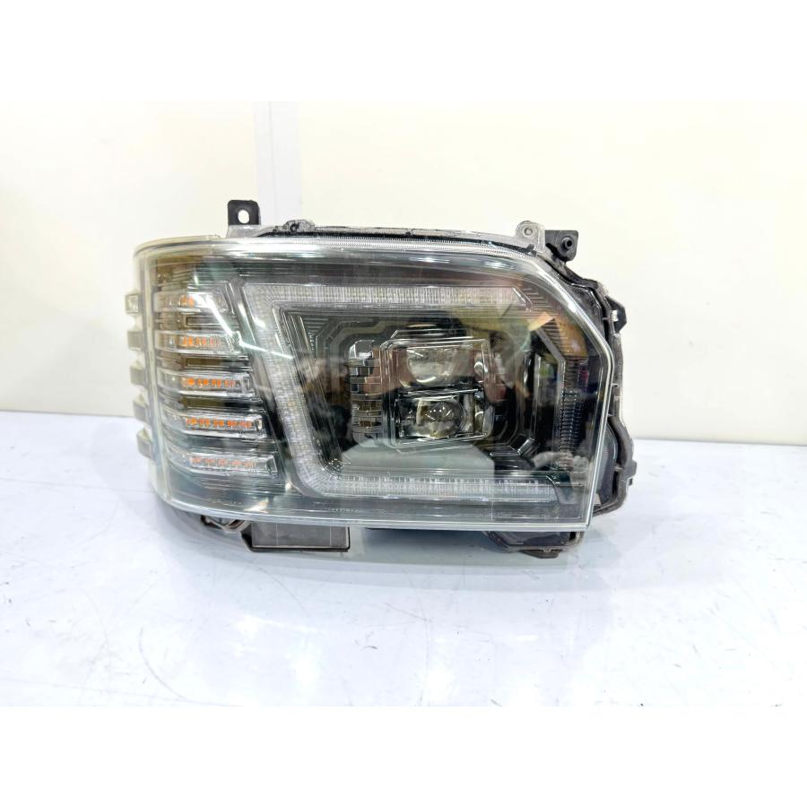 ハイエースコプラスヘッドライト コプラス/COPLUS】200系 ハイエース 後期 4型〜 LEDヘッドライト 右 20