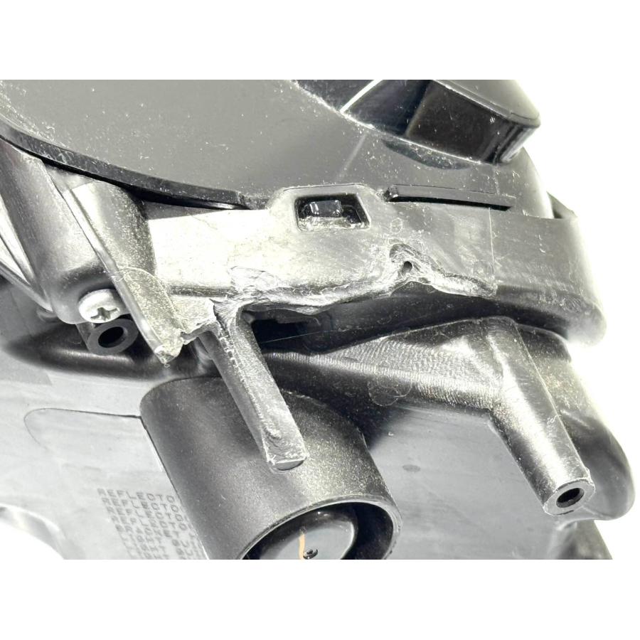 ホンダ ヴェゼル RV5/6 純正 右 LED ヘッドライト STANLEY W5884 刻印