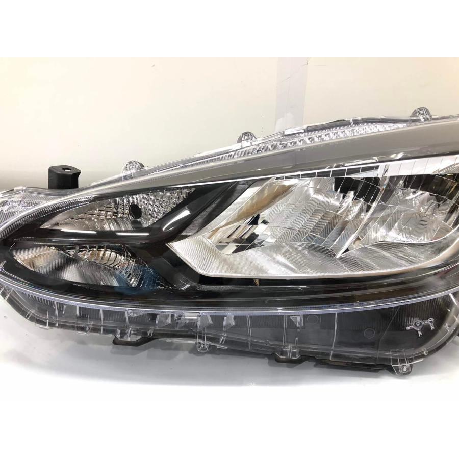 ♪レンズ綺麗♪アクア MXPK10 純正 ヘッドランプ 左 LED KOITO52-335