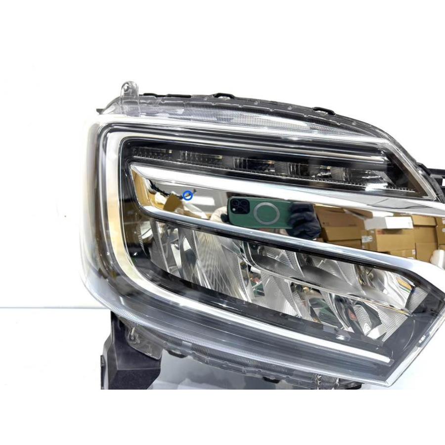 【送料無料】前期型JF3 ホンダN-BOXカスタム運転席側ヘッドライト ☆良品☆ ホンダ N BOX カスタム JF3/4 前期 純正 右 LED ヘッドライト