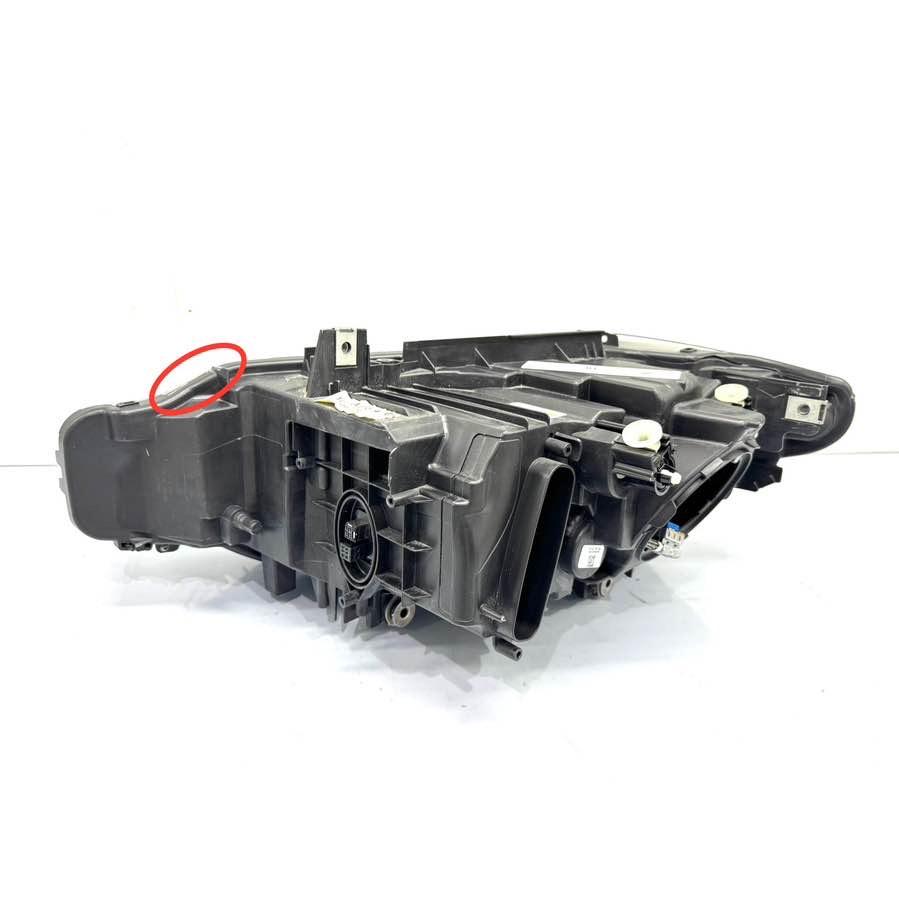 BMW 3シリーズ F30/31 前期 社外品 右 HID ヘッドライト 721.02.107.12