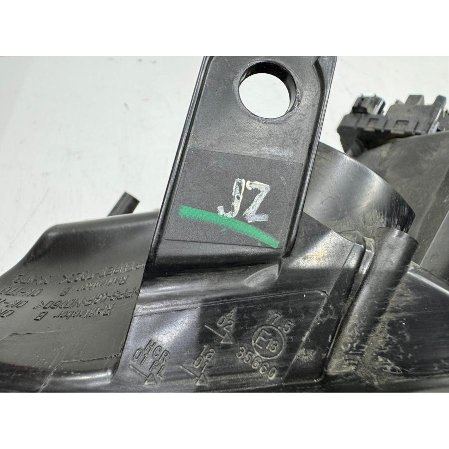 良品】ハイラックス GUN125 後期 純正ハロゲンヘッドライト 左 KOITO