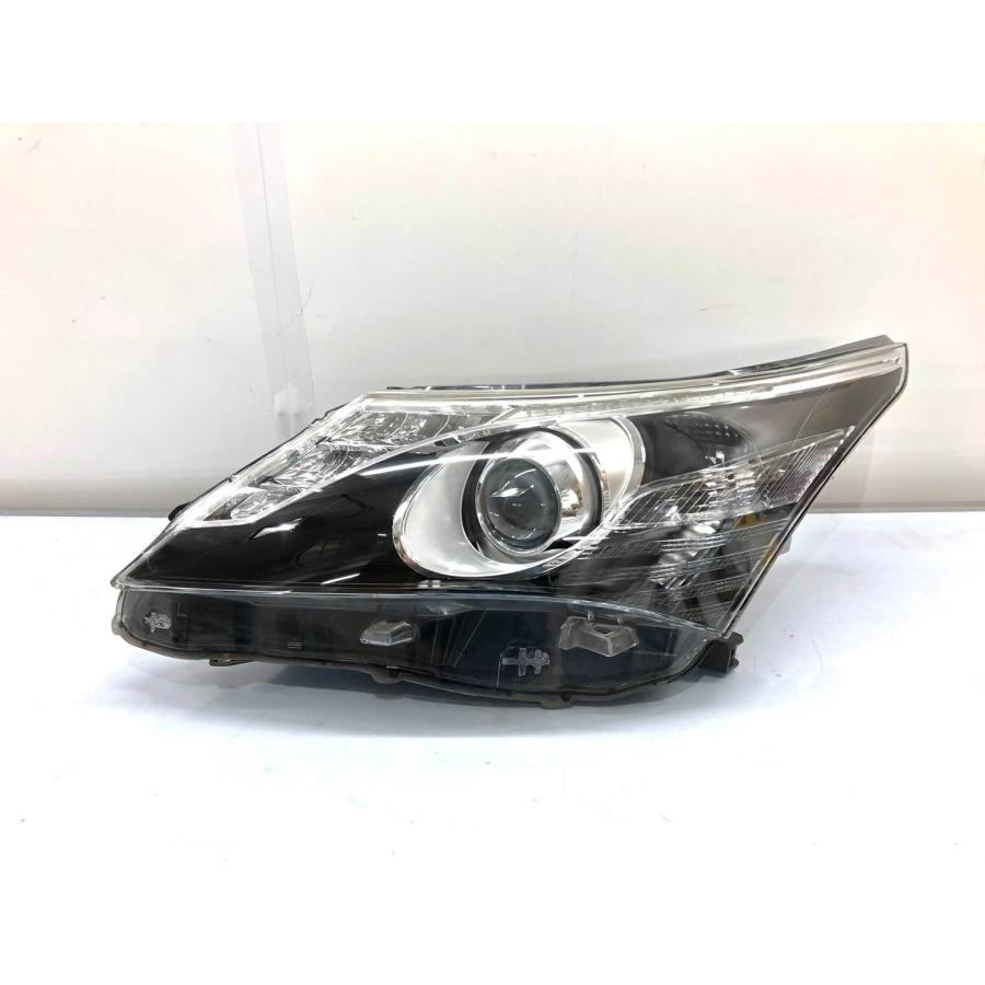 トヨタ アベンシス ZRT272W 純正 ヘッドランプ 左 HID KOITO05-27 刻印