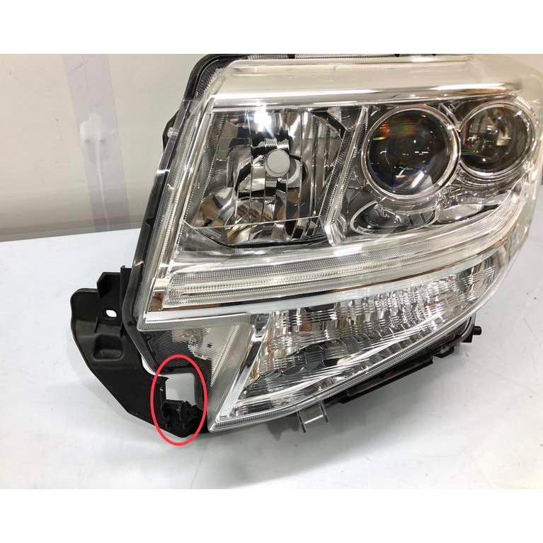 ダイハツ タントカスタム トップエディション LA600S 純正 ヘッドライト ダイハツ タントカスタム LA600S 純正 ヘッドランプ 左 LED