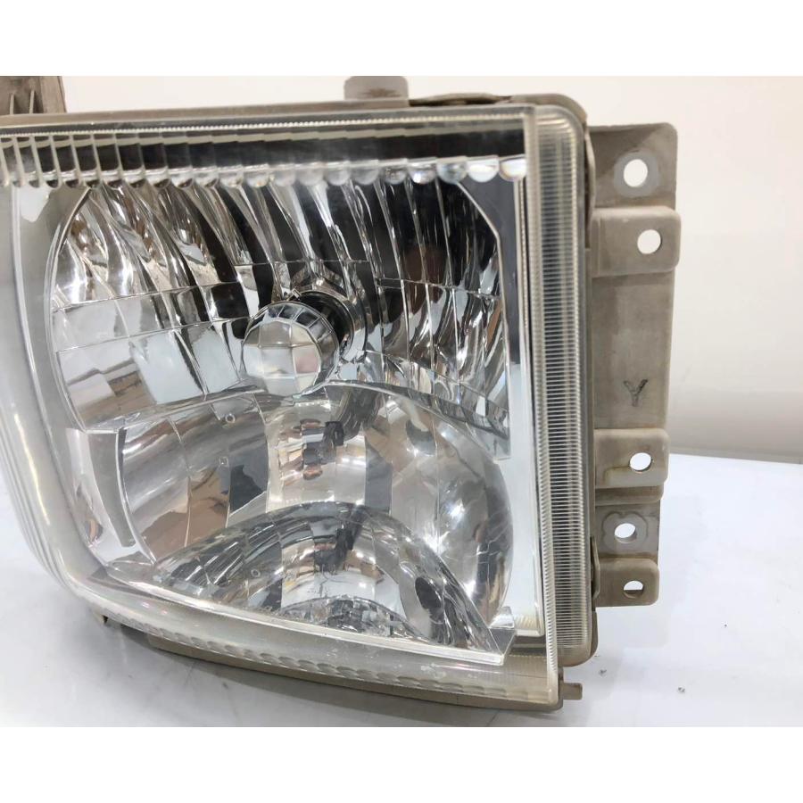 いすゞ ギガ/フォワード/エルフ 80系 純正 ヘッドランプ 右 HID 24V