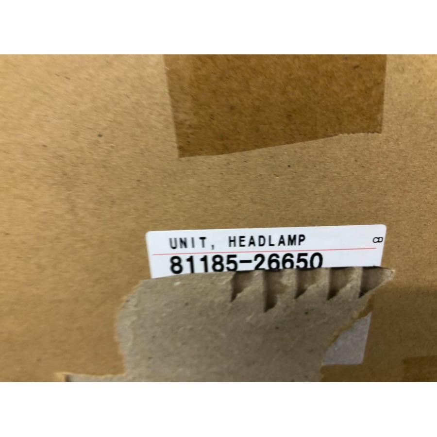 ♪未使用 美品♪ハイエース 200系 3型 純正 ヘッドランプ 左 HID