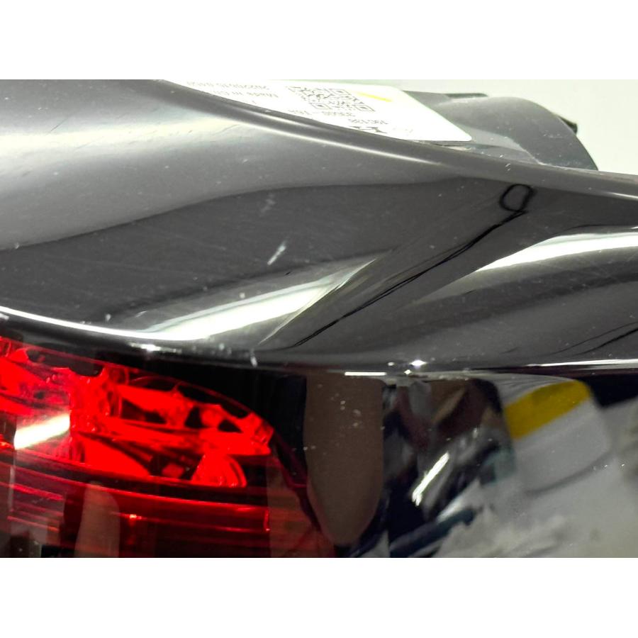 ホンダ オデッセイ RC1/2/4 後期 純正 右 テールライト AL19C138 （Z23