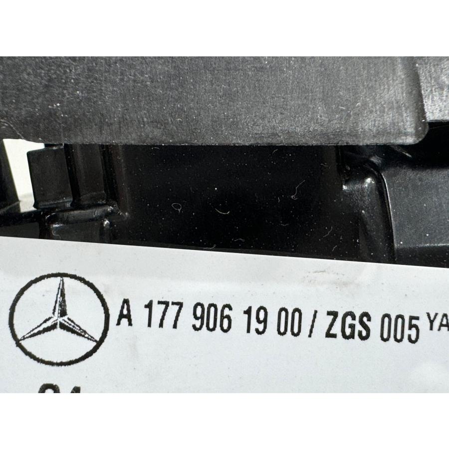 良品】ベンツ W177 Aクラス 純正テールライト 左 A1779061900