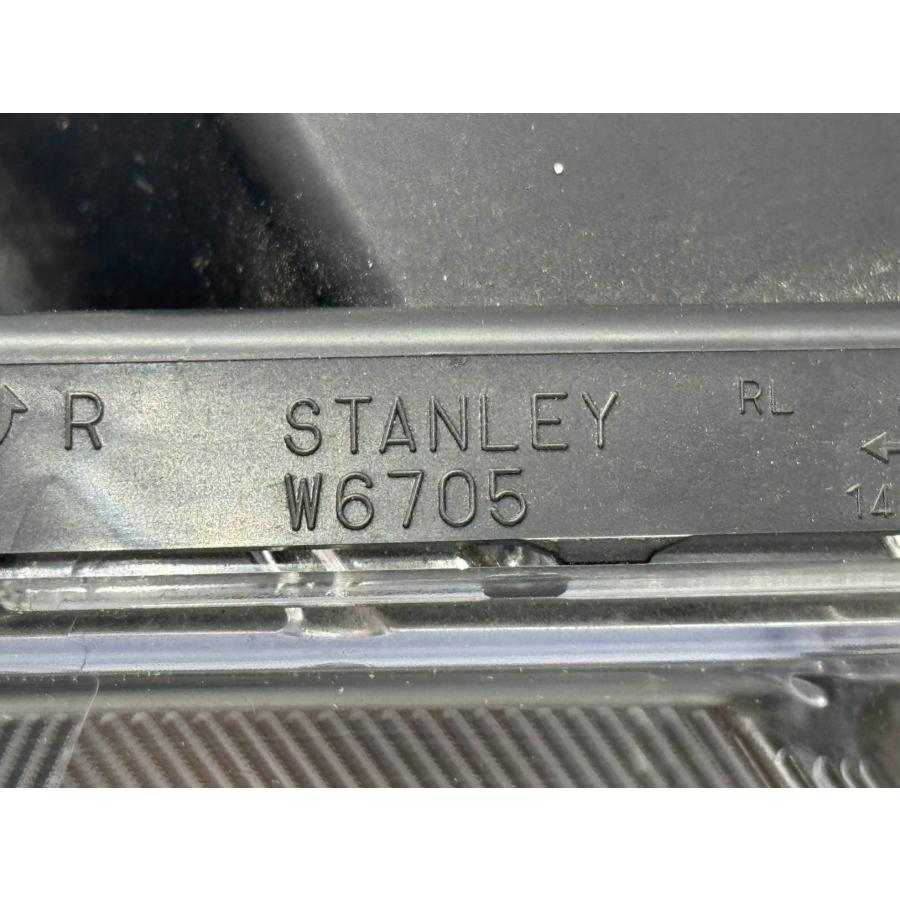 ホンダ N BOX JF5/6 純正 右 LED ヘッドライト STANLEY W6705 刻印N
