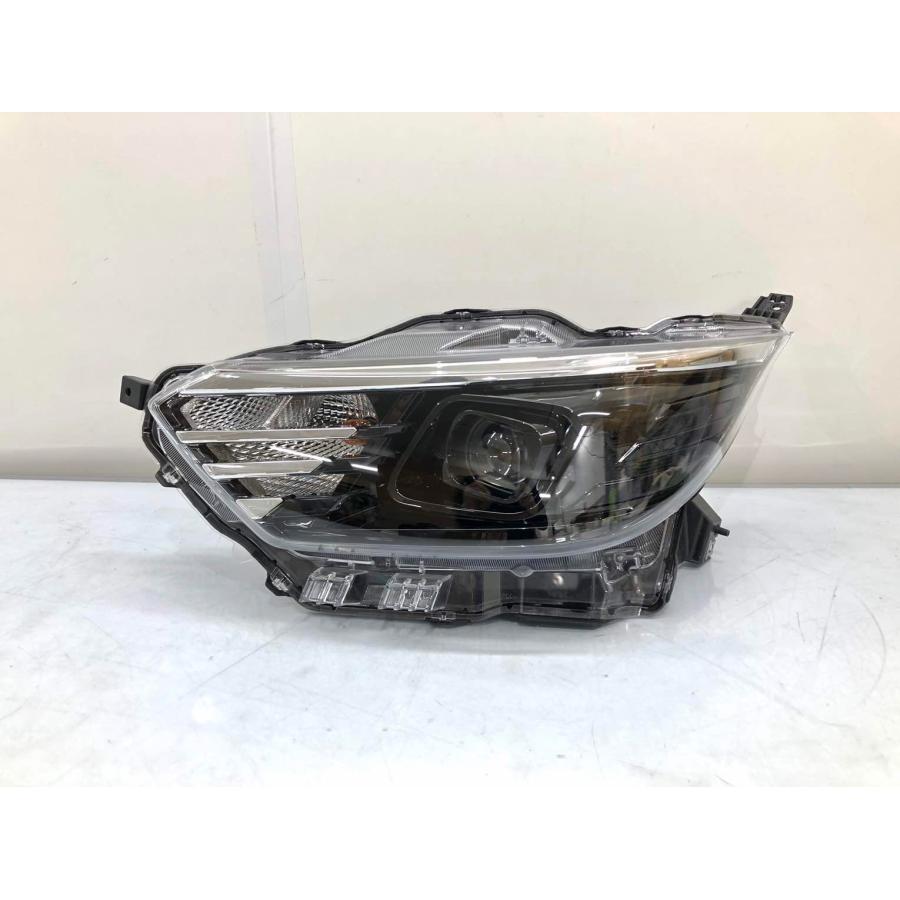 車 デイズ B46W 左ヘッドランプ・ヘッドライト X コイト 100-23775
