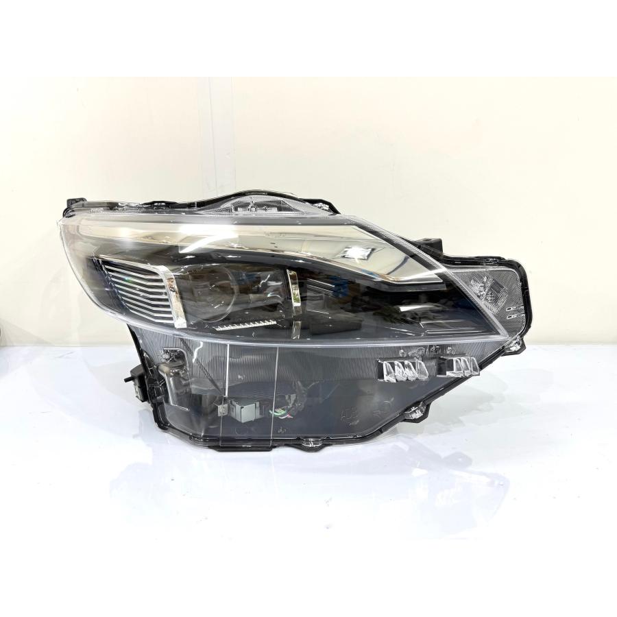 令和6年ルークス　ハイウェイスター　Ｂ４４Ａ　右ライト/右ヘッドライト　ＬＥＤ　純正ＫＯＩＴＯ　１００－２３７７Ｙ【程度〇　美品】 令和6年ルークス ハイウェイスター B44A 右ライト/右ヘッドライト