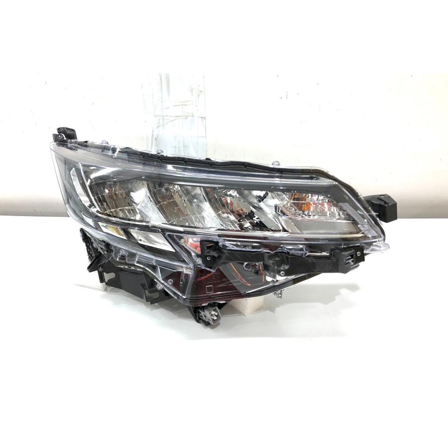 ♪レンズ綺麗♪ノア ZWR90W 90系 純正 ヘッドランプ 右 LED ICHIKOH V1