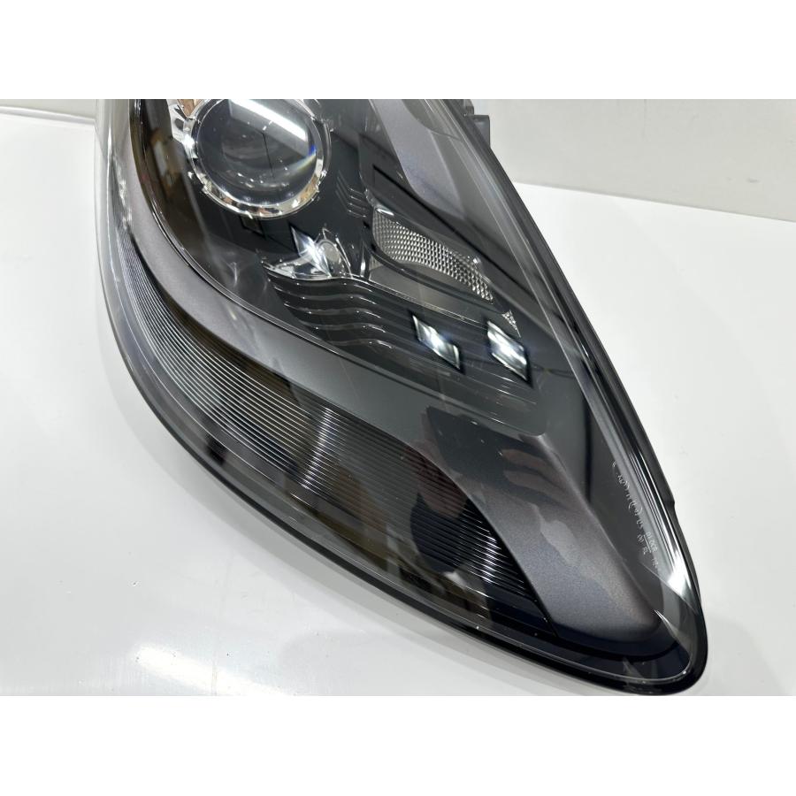 ポルシェ718/ケイマン ボクスター982 純正ヘッドライト 右 982.941.020