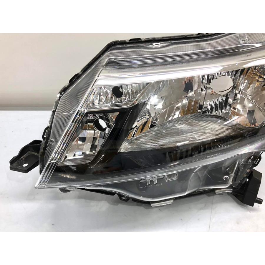 トヨタ　タンク　M900A　ライト　左右　ハロゲン　右　左 ♪良品♪タンク M900A 純正 ヘッドランプ 左 ハロゲン STANLEY W3919