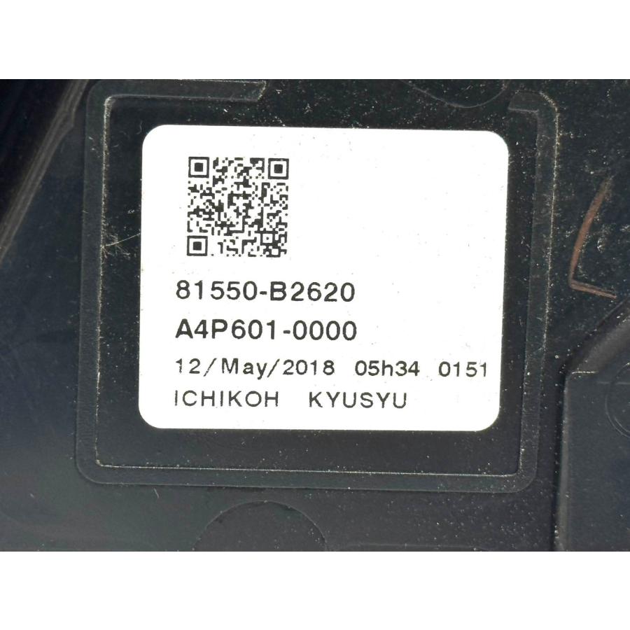 ☆美品☆ ダイハツ ムーヴ LA150S LA160S 純正 右 テールライト