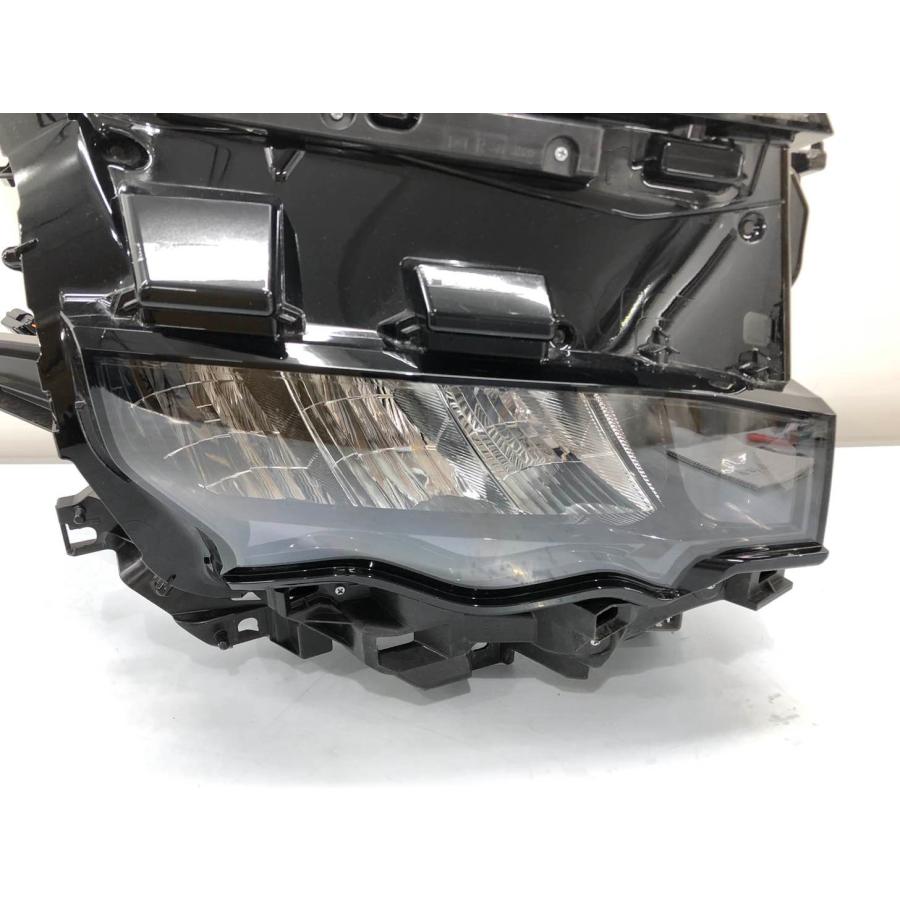 ヴォクシー　ZWR90　ヘッドライト左右セット ♪美品♪ヴォクシー MZRA90/ZWR90 純正 ヘッドランプ 右 LED