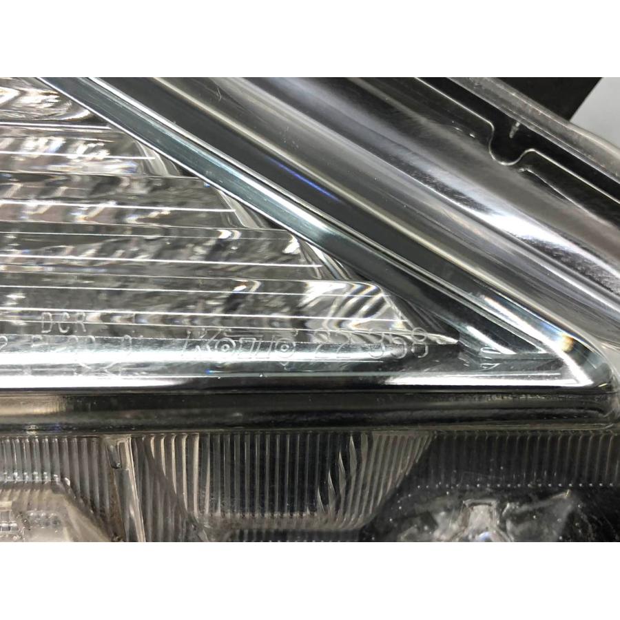 トヨタ マークX GRX130 中期 純正 ヘッドランプ 右 HID KOITO22-358