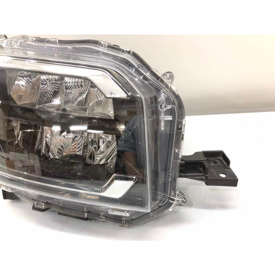 ダイハツ タフト LA900S 純正 ヘッドランプ 右 LED KOITO100-6907D