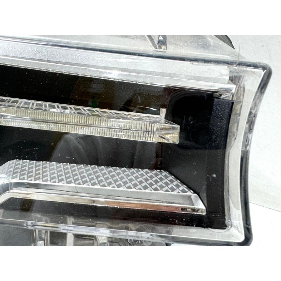 BMW 3シリーズ F30/F31 後期 純正LEDヘッドライト 右 8738714-02