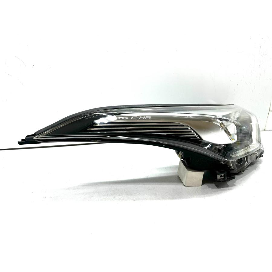 ☆良品☆ トヨタ C-HR ZYX10 NGX50 前期 純正 右 LED ヘッドライト