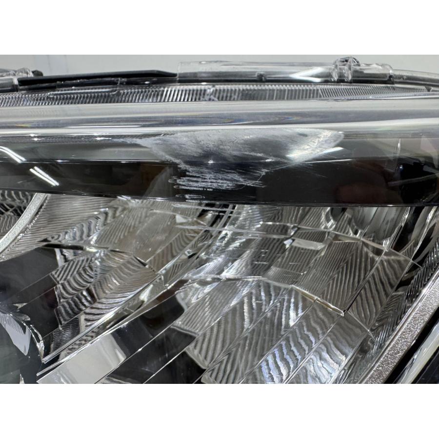 カローラ/カローラツーリング NRE210/ZWE212 純正LEDヘッドライト 左