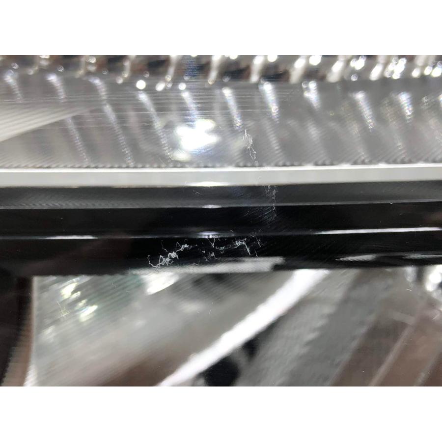 トヨタ シエンタ MXPC10G 純正 ヘッドランプ 左 LED KOITO52-339 刻印
