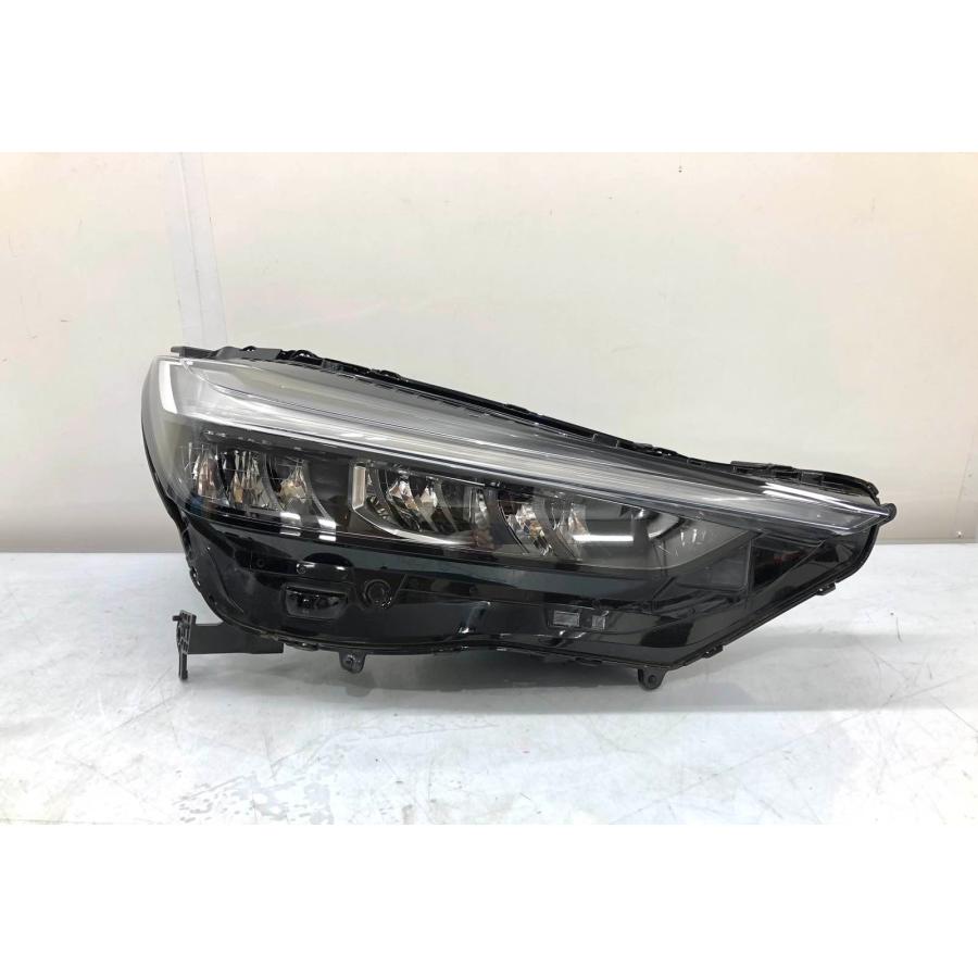 ヴェゼル　RV5 LEDヘッドライト STANLEY W5884 ♪美品♪ヴェゼル RV5/RV6 前期 純正 ヘッドランプ 右 LED STANLEY