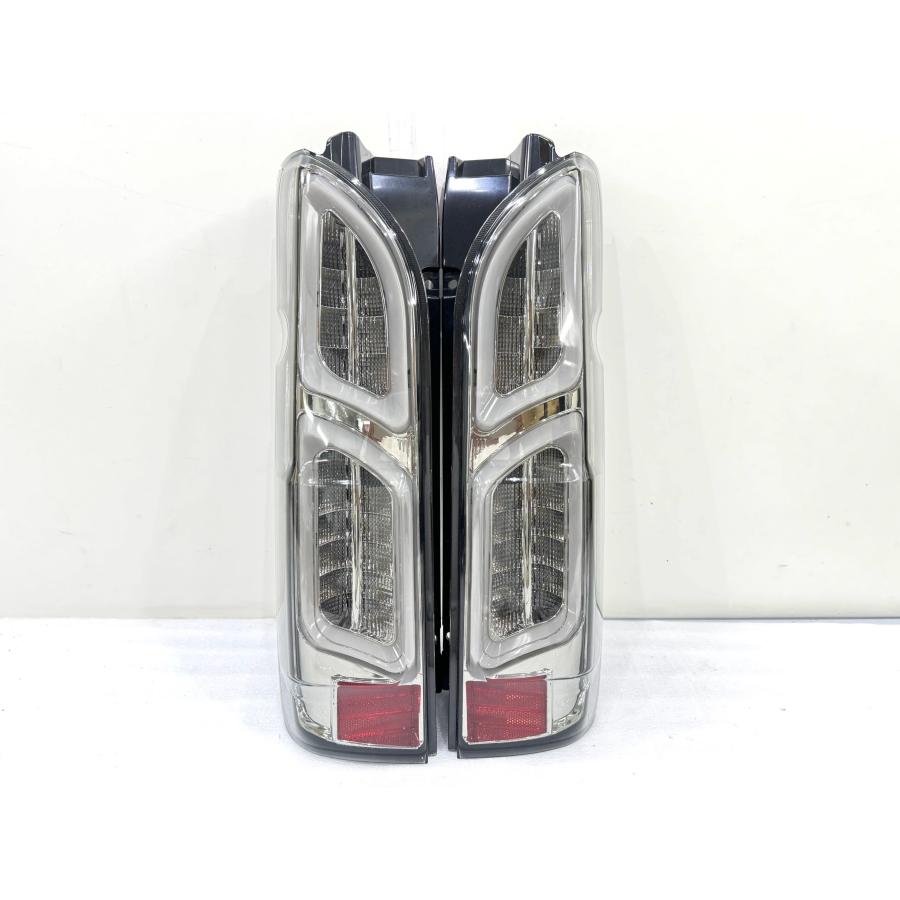 良品・BRIFA】200系 ハイエース テールライト左右 931P180930Z （Z33