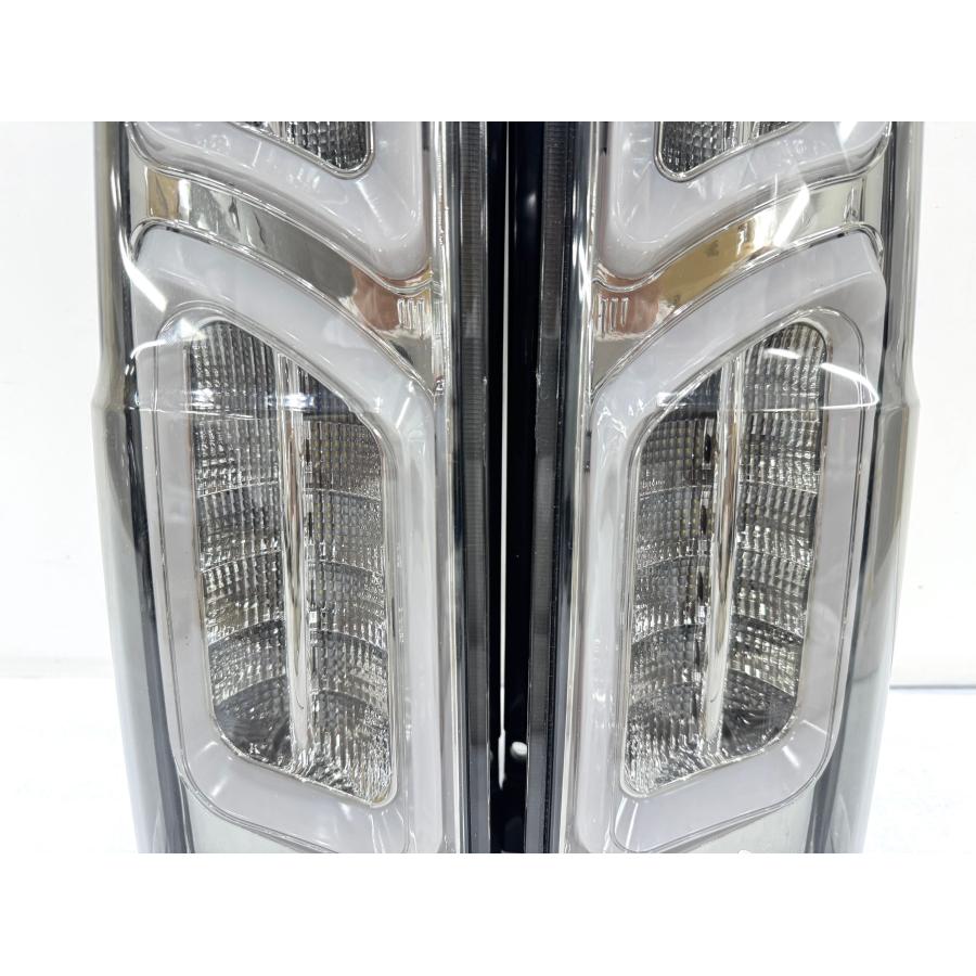 良品・BRIFA】200系 ハイエース テールライト左右 931P180930Z （Z33