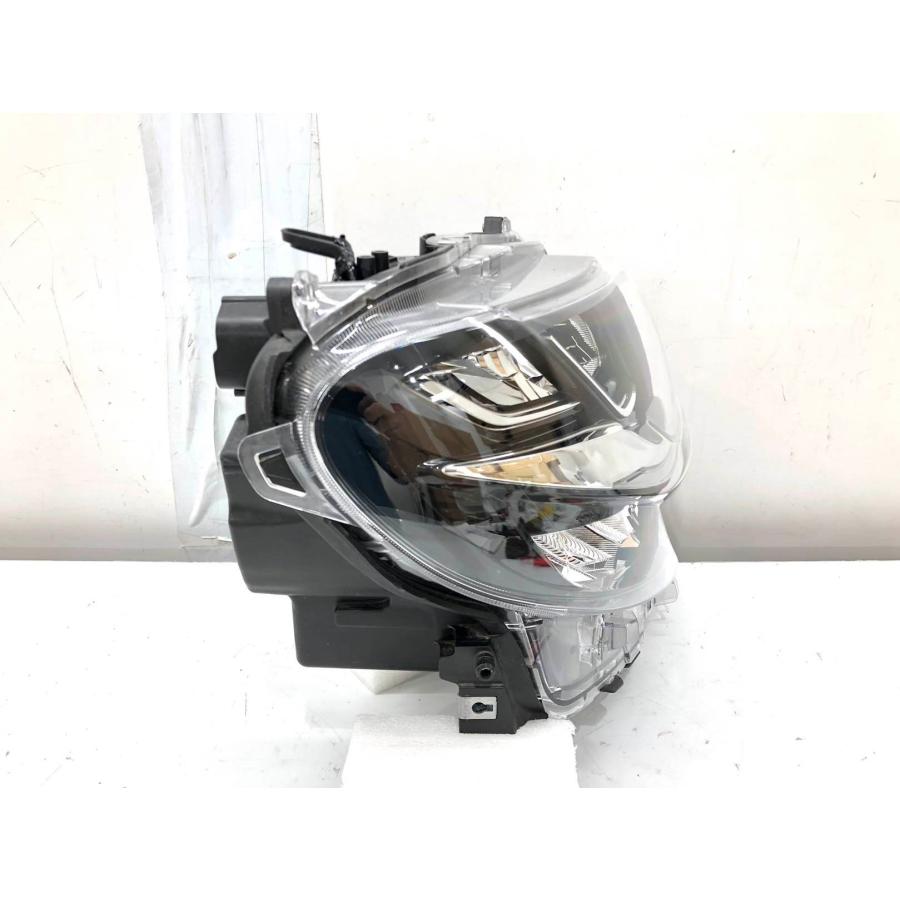 ダイハツ タントカスタム LA650S/LA660S 前期 純正 ヘッドランプ 右