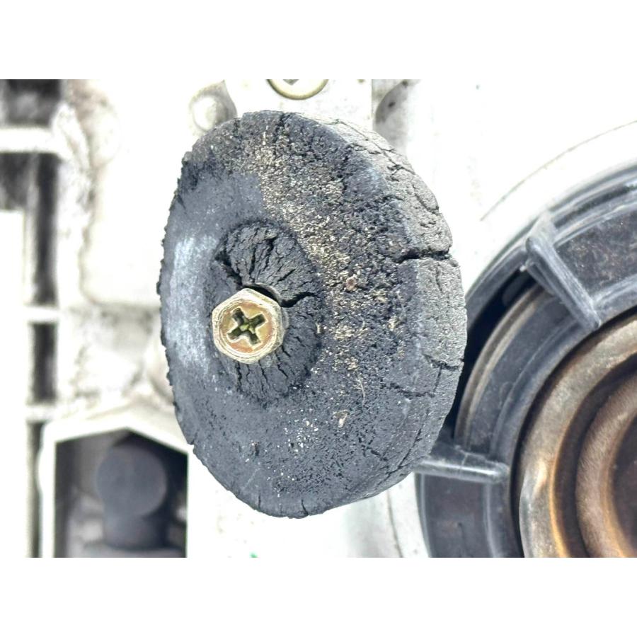 トヨタ ハイエース 100系 純正 左 ハロゲンヘッドライト KOITO26-89