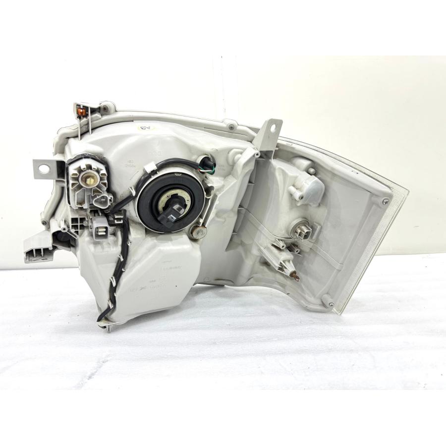 軽キズ/コンピューター付】200系 ハイエース ダークプライム 後期4型