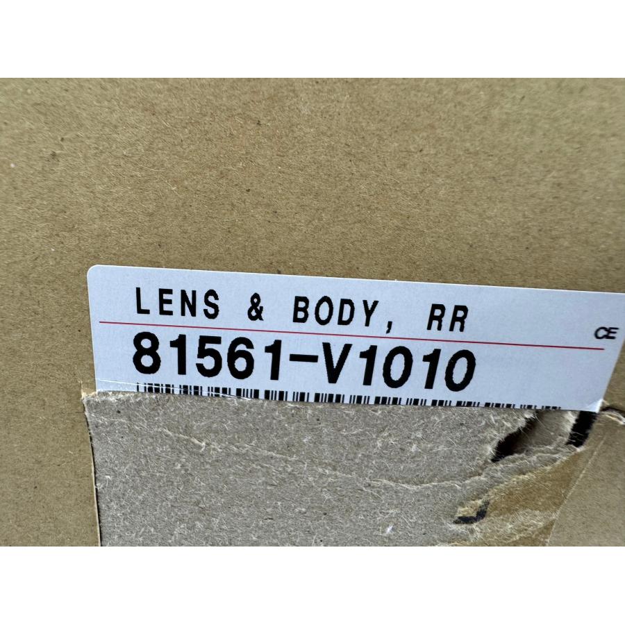 良品】ノア ZWR90/MZRA90 純正テールライト 左 KOITO V1-5/刻印AL