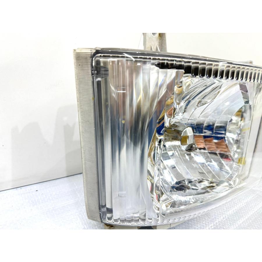 いすゞ エルフ NPR85/NLR85 純正ハロゲンヘッドライト 右 24V KOITO 110-21873/刻印A （Z35-52 ...