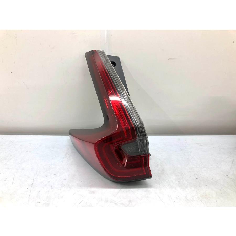 ホンダ CR-V RW/RT系 純正 テールランプ 左 STANLEY W3779 刻印J1（Z35