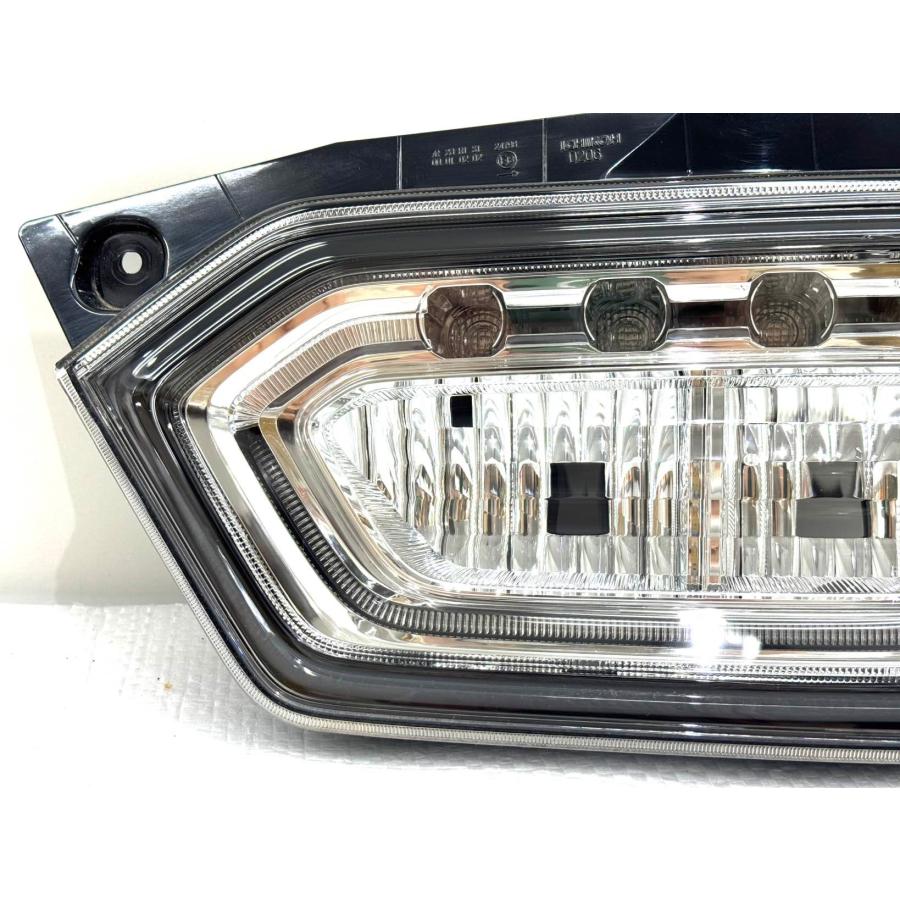 ☆美品☆ スズキ ワゴンR スティングレー MH35S/55S/85S 純正 右