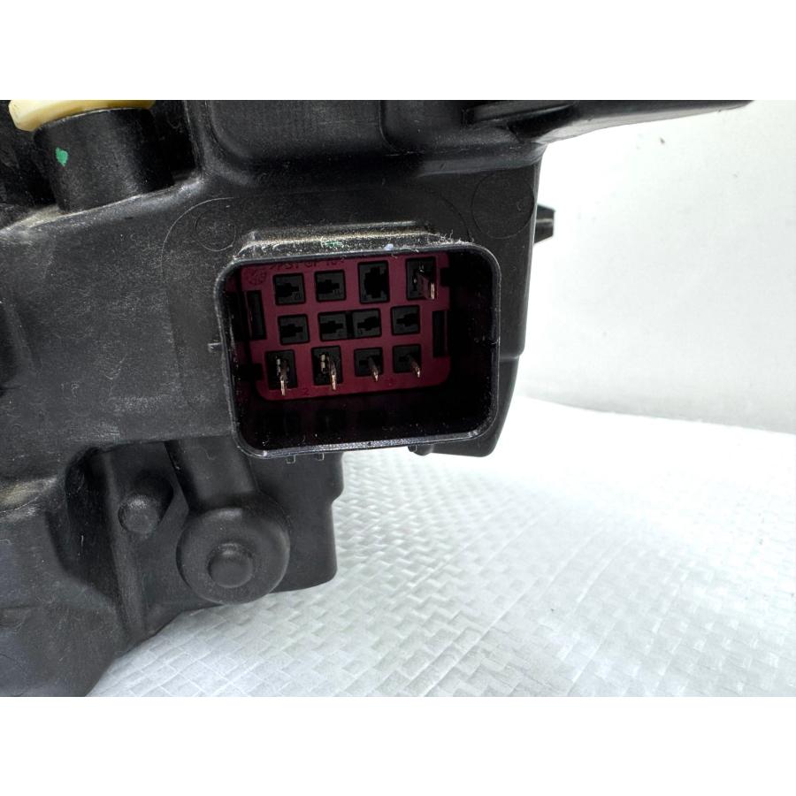 レンズ綺麗】ボルボ XC60 UB系 純正LEDヘッドライト 右 32342511