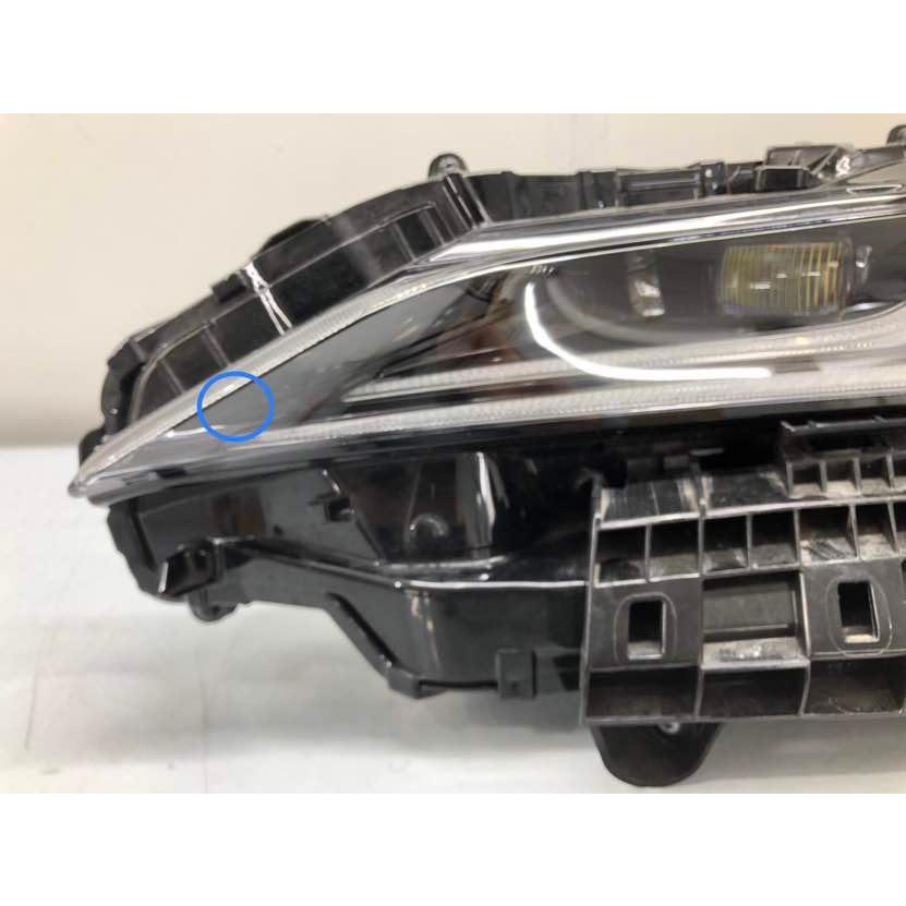 ハリヤーヘッドランプ左側、新品 トヨタ純正 AXUH80 AXUH85 MXUA80 MXUA85 80 ハリアー Z/G LED ヘッド