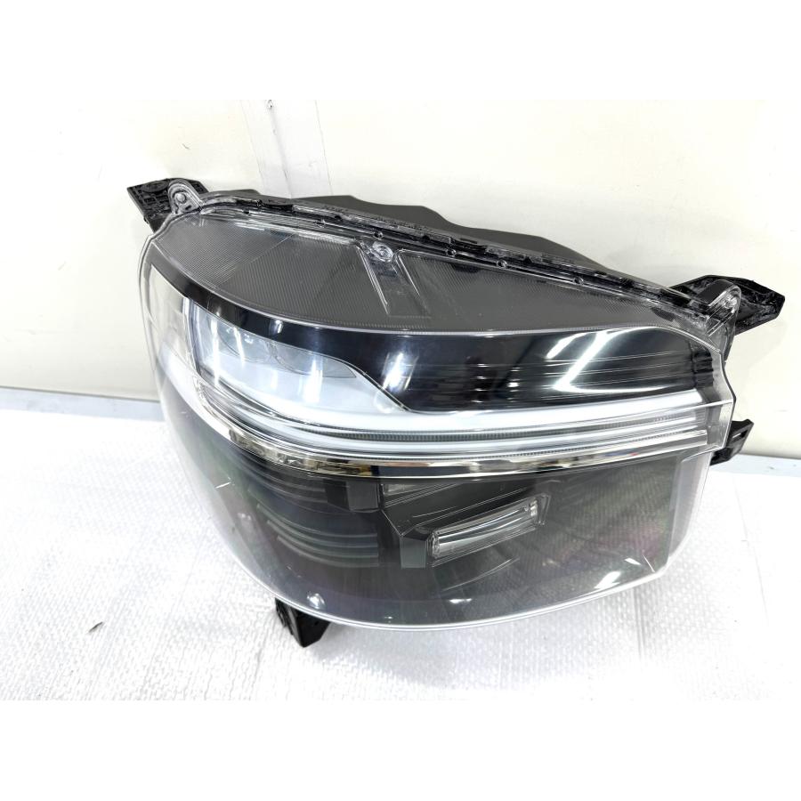 N-BOXカスタム JF5/JF6 純正LEDヘッドライト 右 STANLEY W6712 （Z37