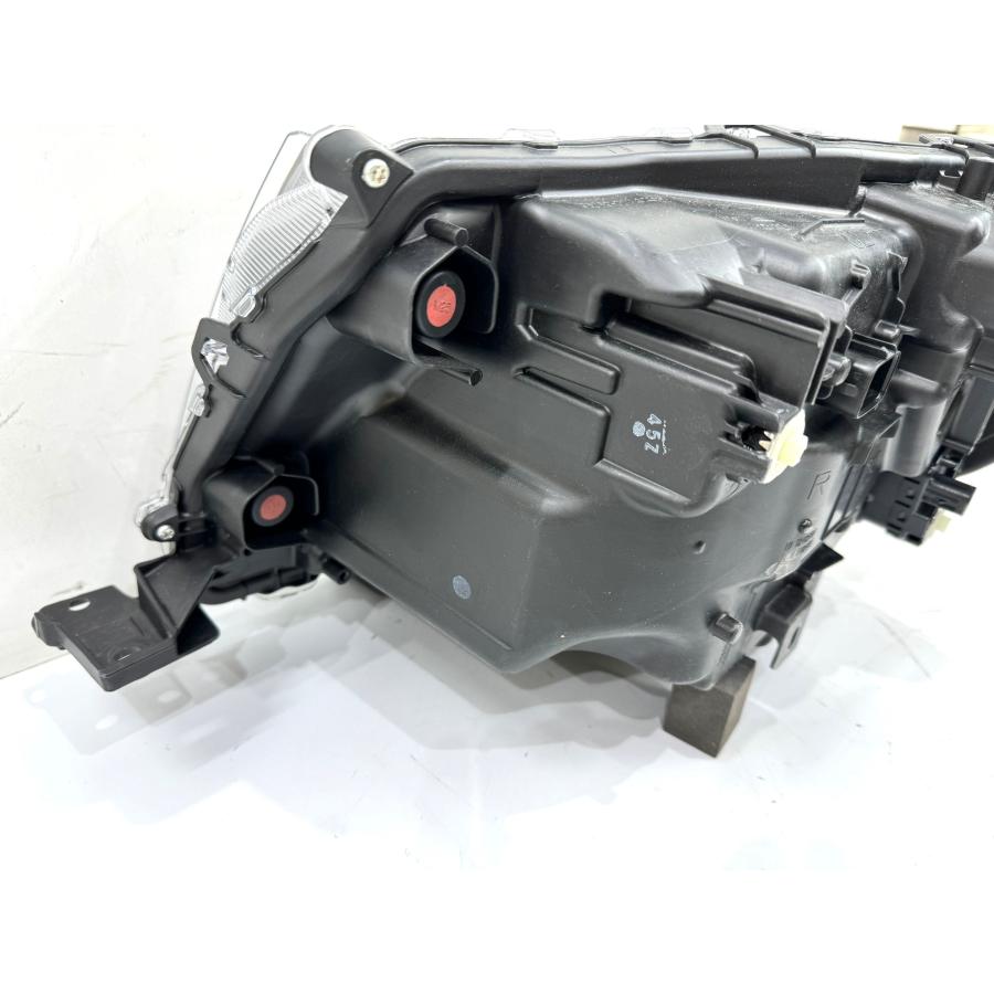 タントカスタム LA650S 後期 純正LEDヘッドライト 右 KOITO 100-69096