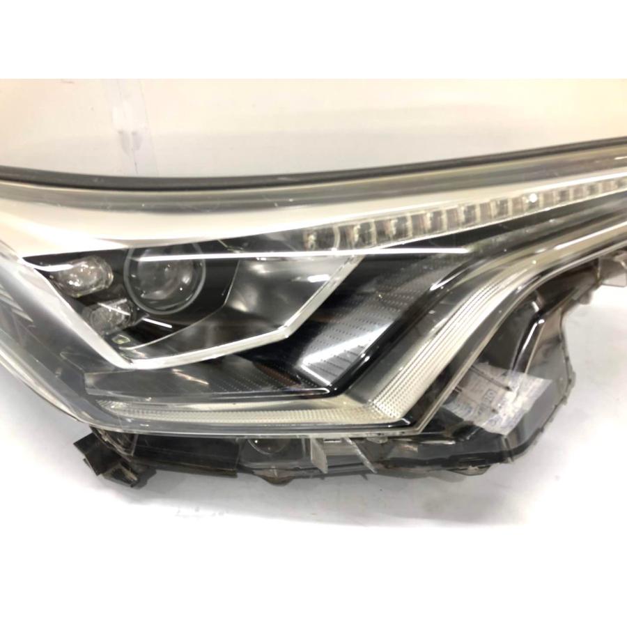 トヨタ C-HR ZYX10/NGX50 前期 純正 ヘッドランプ 右 KOITO10-101 刻印