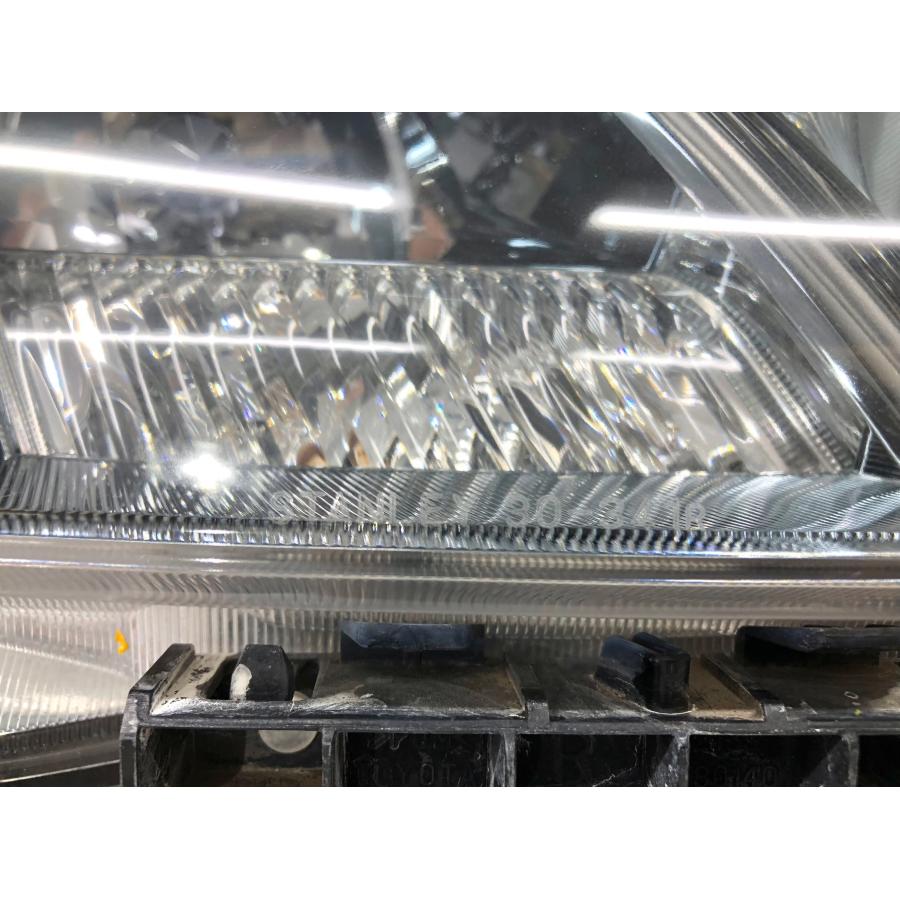 ♪研磨♪ クラウン ロイヤル GRS200 前期 純正 ヘッドランプ 右 HID