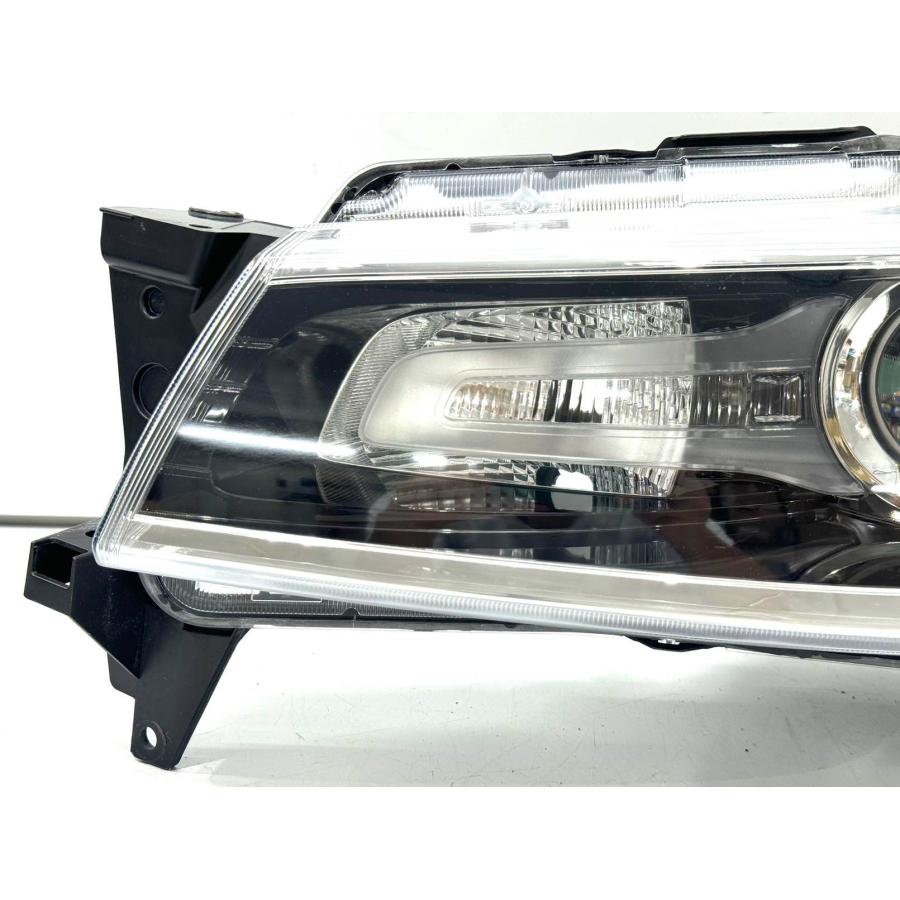 ☆研磨レンズ美品☆ スズキ ソリオ バンディット MA36S 純正 左 LED